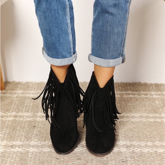 Classic Fringe Black Ankle Booties - Picture 2 of 8